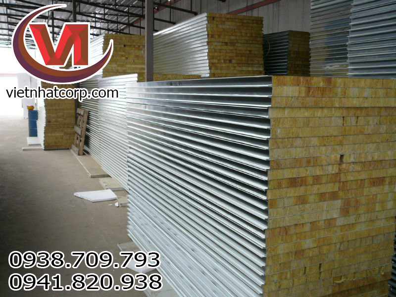 Thi công Rockwool Panel chống cháy, chống nóng lạnh giá rẻ